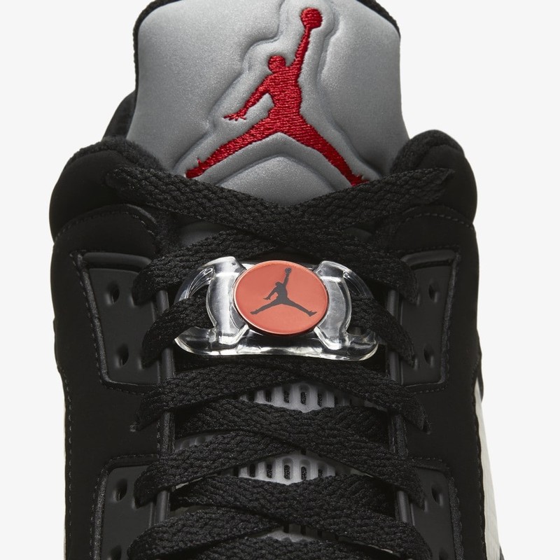 Retro 5 low black sales and red